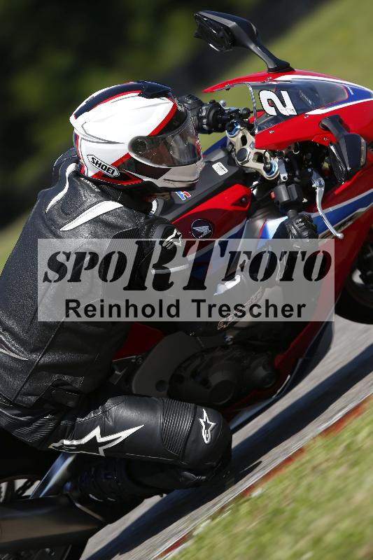 /Archiv-2024/29 12.06.2024 MOTO.CH Track Day ADR/Gruppe gelb/29